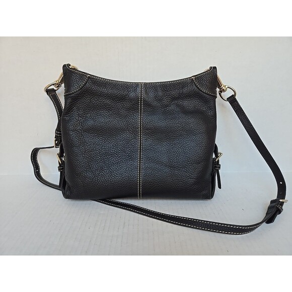 Dooney And Bourke Pebble Leather Crossbody Shoulder Bag Black Magnetic Snap Hobo - Picture 2 of 16